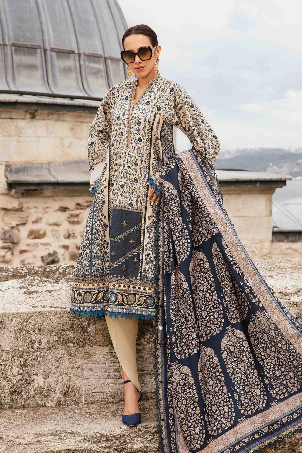 MARIA B 3PC KARANDI PRINTED EMBROIDERED SHIRT WITH KARANDI PRINTED SHAWL AND KARANDI PRINTED TROUSER-MARIA B-3257-B