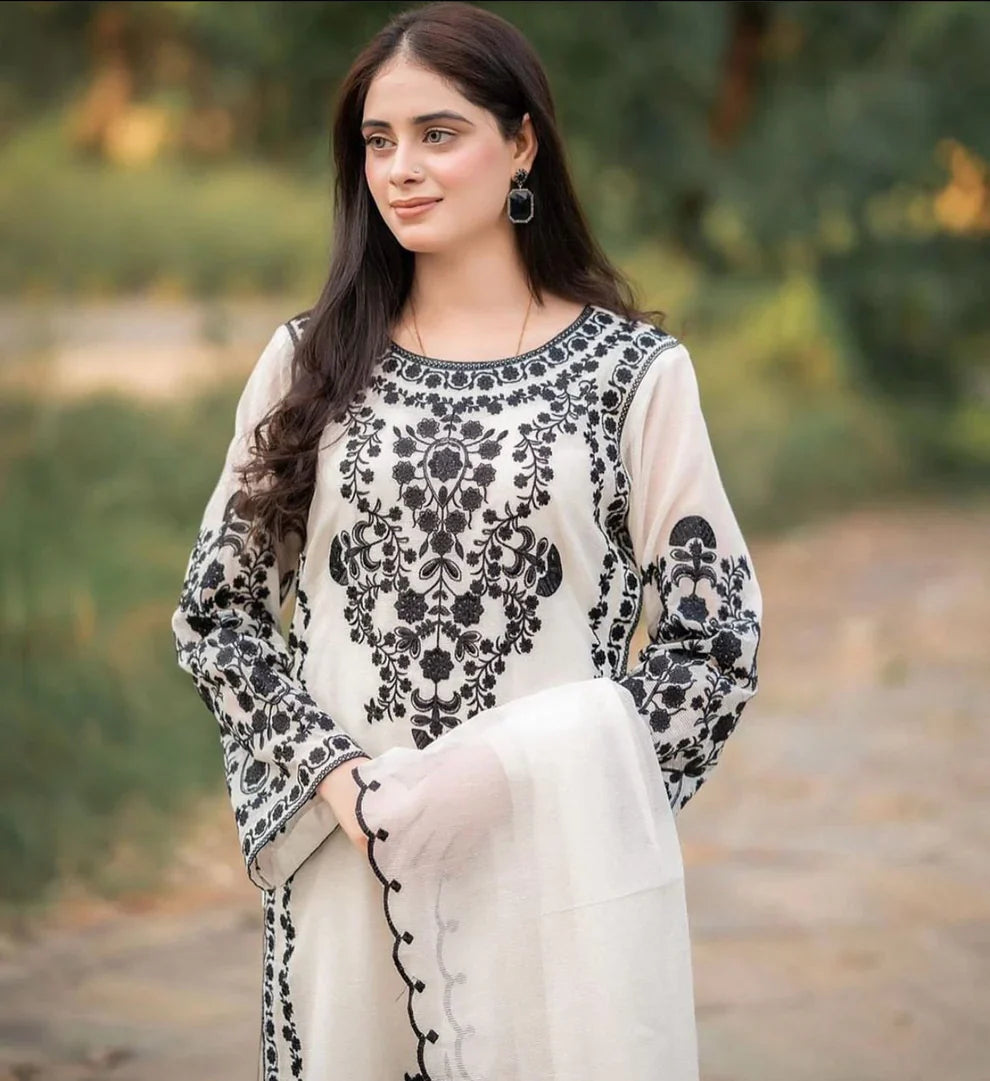 JAZMIN LAWN 3PC EMBROIDERED SHIRT WITH ORGANZA EMBROIDERED DUPATTA WITH TROUSER -WAC-3814