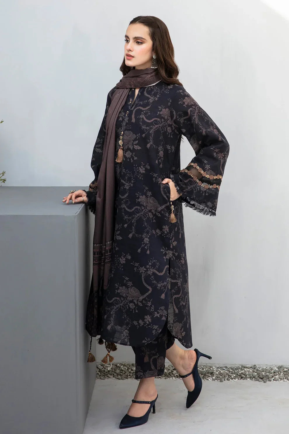 BAROQUE - 3PC KARANDI PRINTED SHIRT WITH KARANDI PRINTED DUAPTTA AND TROUSER -BAROQUE-1170