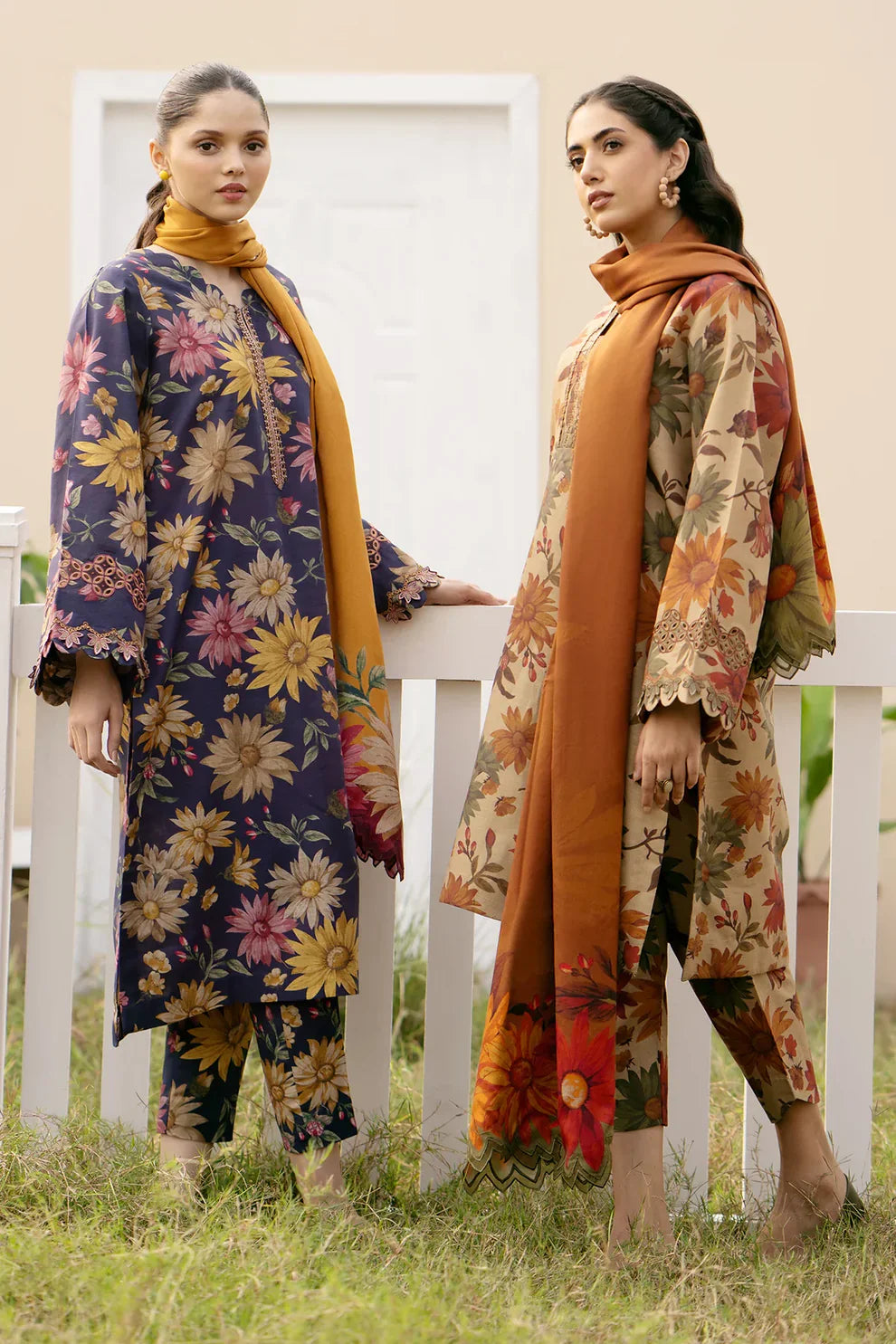 BAROQUE- 3PC KARANDI PRINTED SHIRT WITH KARANDI PRINTED DUAPTTA AND TROUSER -BAROQUE-1005